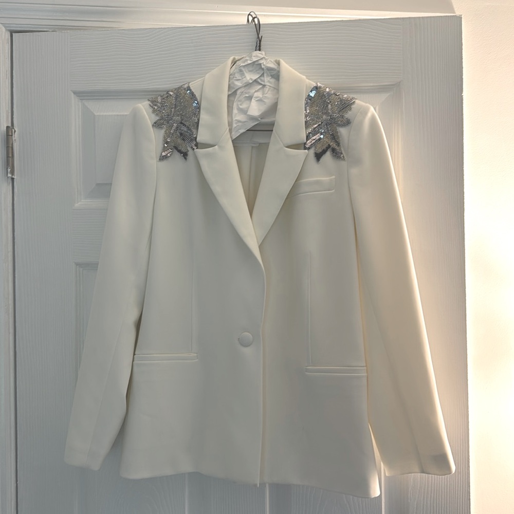 Lini white jacket